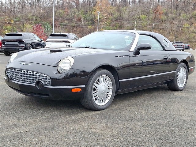 Used 2002 Ford Thunderbird image 3