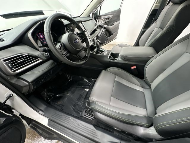 Certified 2025 Subaru Outback Onyx Edition XT image 16