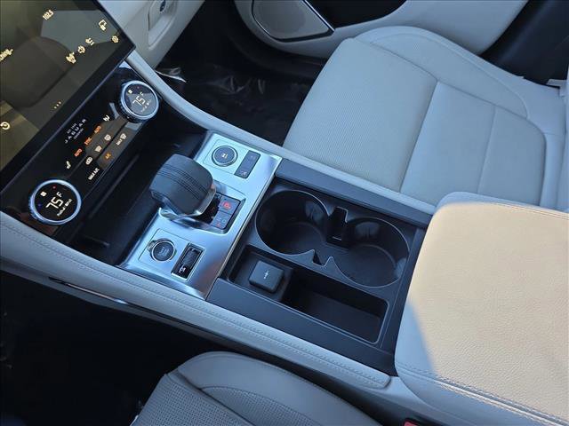 Certified 2025 Jaguar F-PACE R-Dynamic S image 24