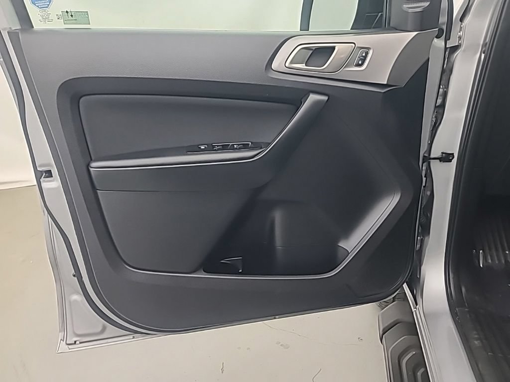 Used 2020 Ford Ranger XLT w/ Equipment Group 302A Luxury AWD/4WD image 22