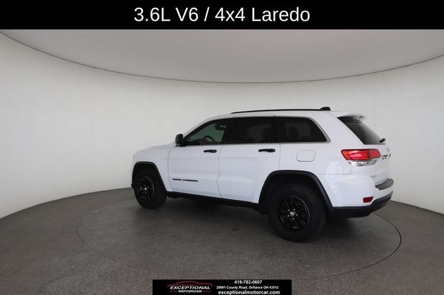 Used 2020 Jeep Grand Cherokee Laredo AWD/4WD image 9