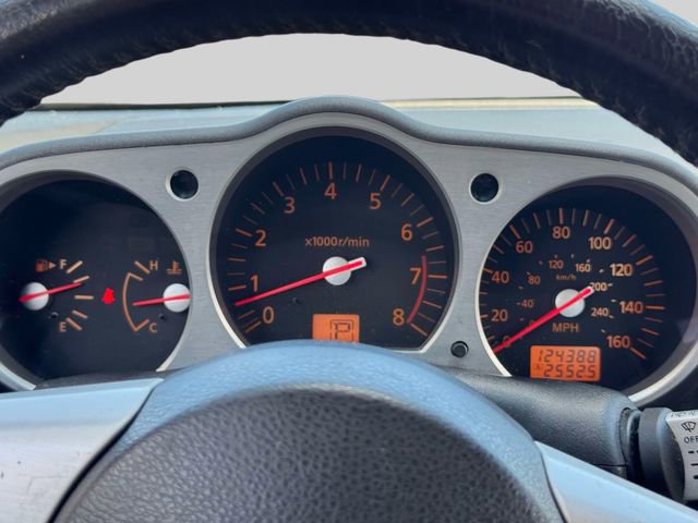 Used 2003 Nissan 350Z Touring RWD image 25