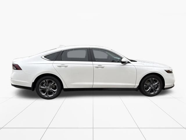 New 2025 Honda Accord EX-L image 10