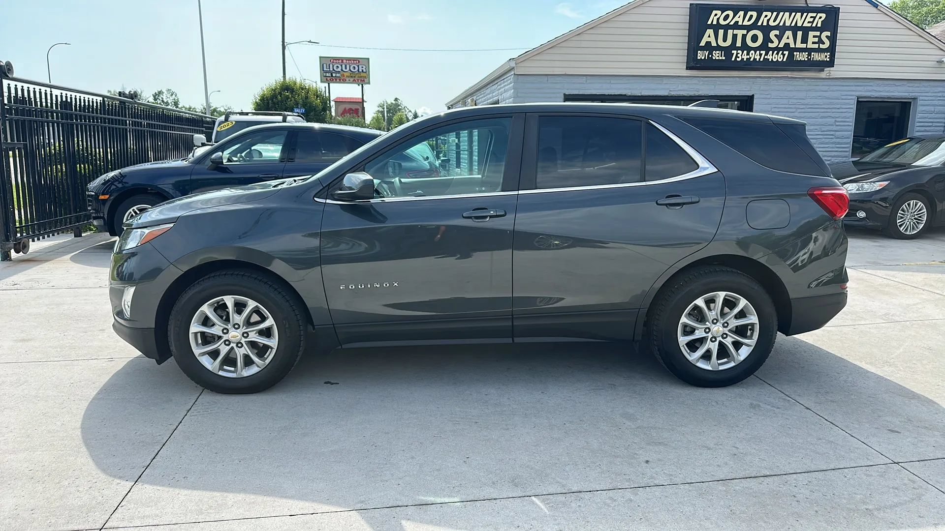 Used 2021 Chevrolet Equinox LT FWD image 8