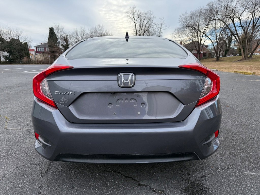 Used 2018 Honda Civic EX image 6