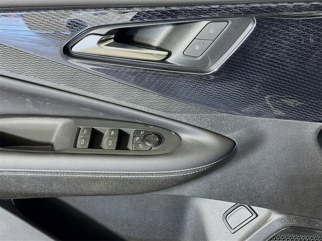 New 2025 Chevrolet Blazer EV LT image 16