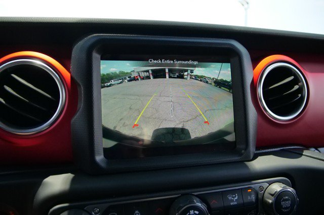 Used 2021 Jeep Wrangler Rubicon AWD/4WD image 23