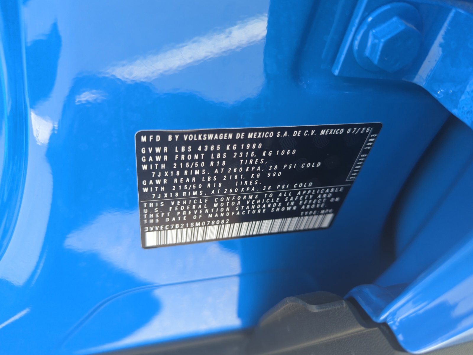 New 2025 Volkswagen Taos SE image 24