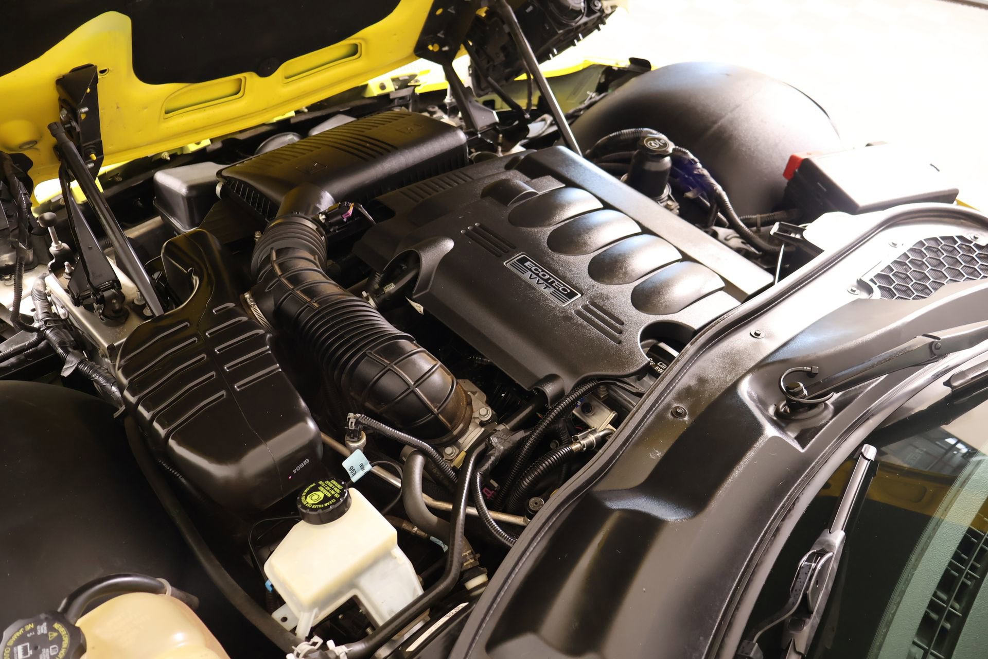 Used 2009 Saturn Sky w/ Premium Trim Package RWD image 15