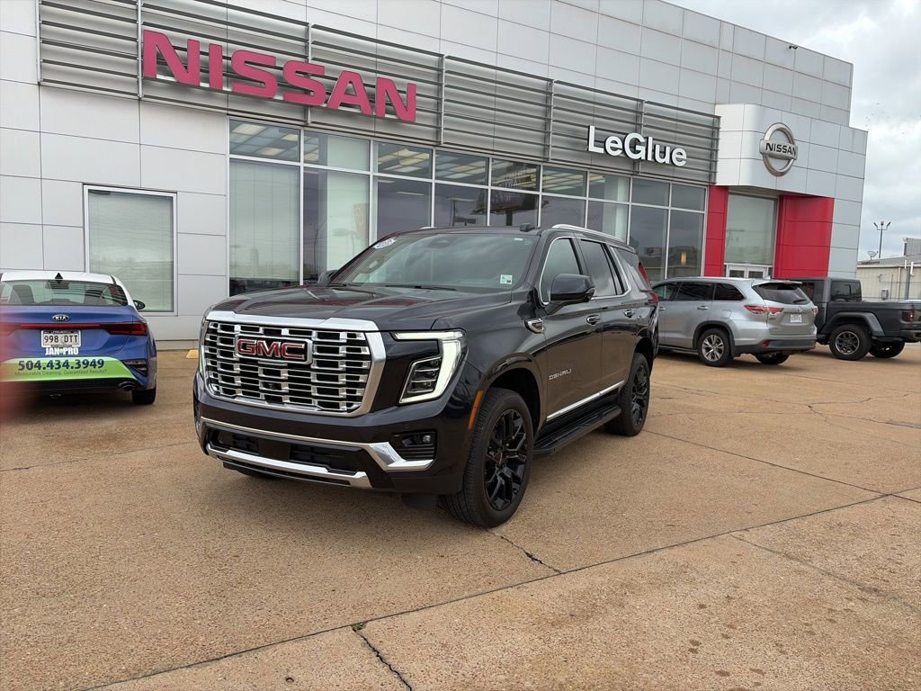 Used 2025 GMC Yukon Denali w/ LPO, Floor Liner Package
