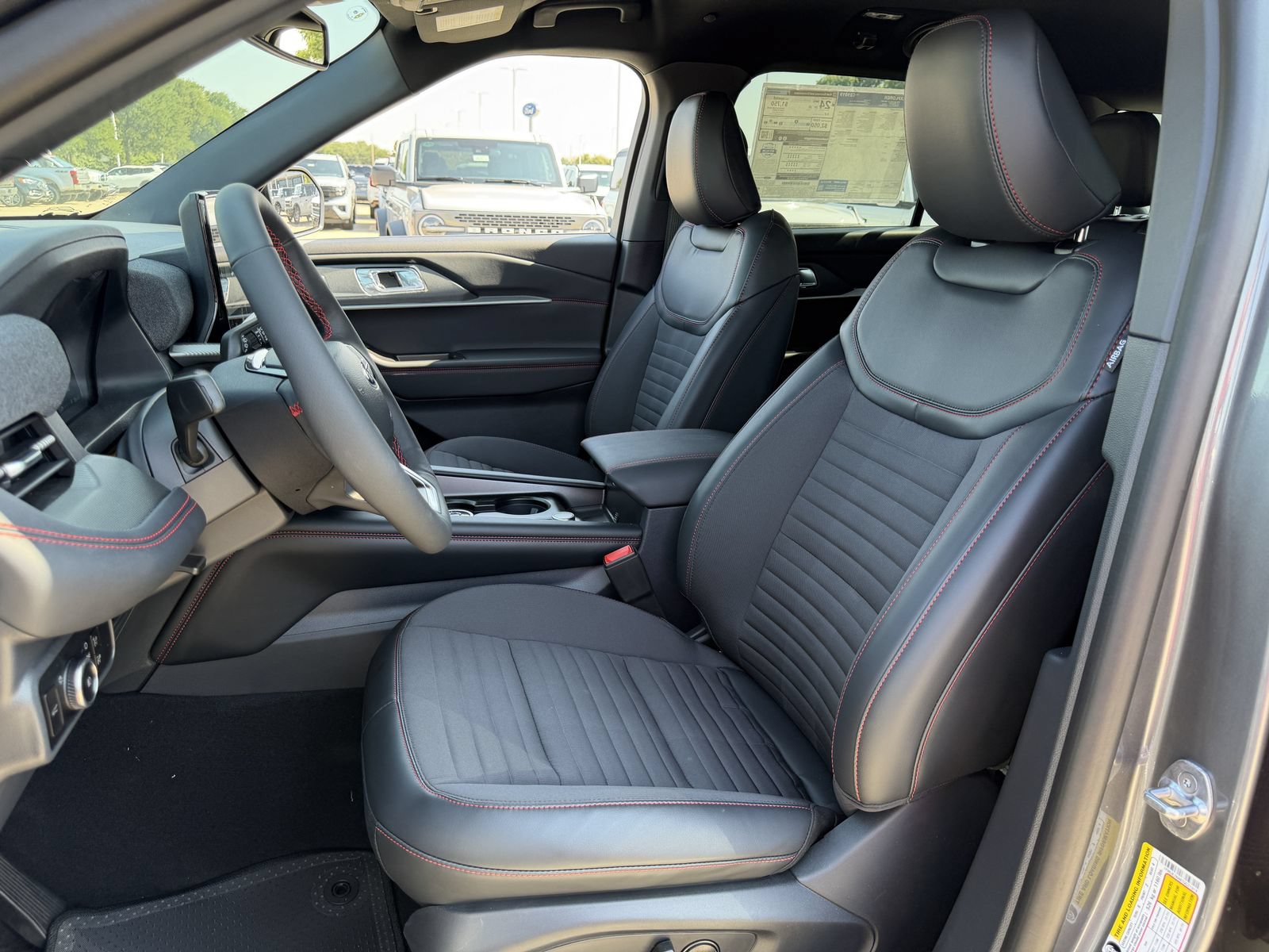 New 2026 Ford Explorer ST-Line w/ ST-Line Street Pack RWD image 21