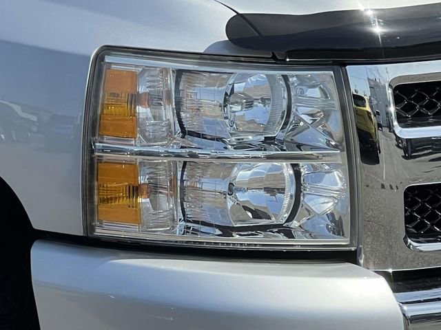 Used 2011 Chevrolet Silverado 1500 LT w/ All-Star Edition RWD image 10