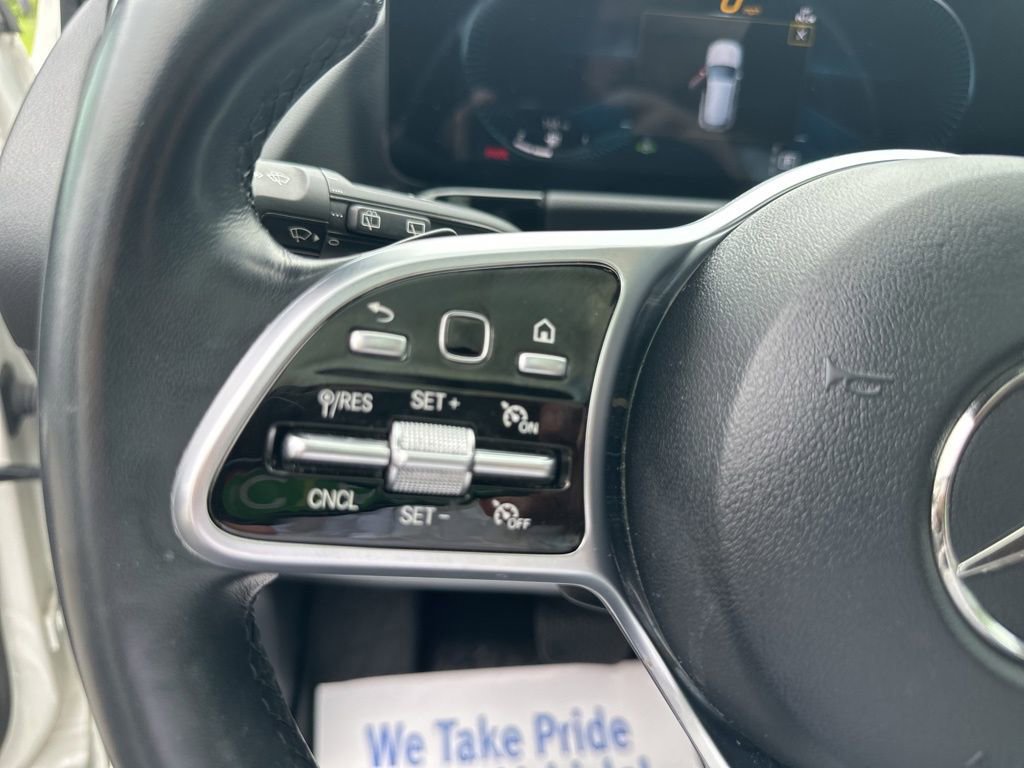 Used 2022 Mercedes-Benz GLA 250 4MATIC image 15