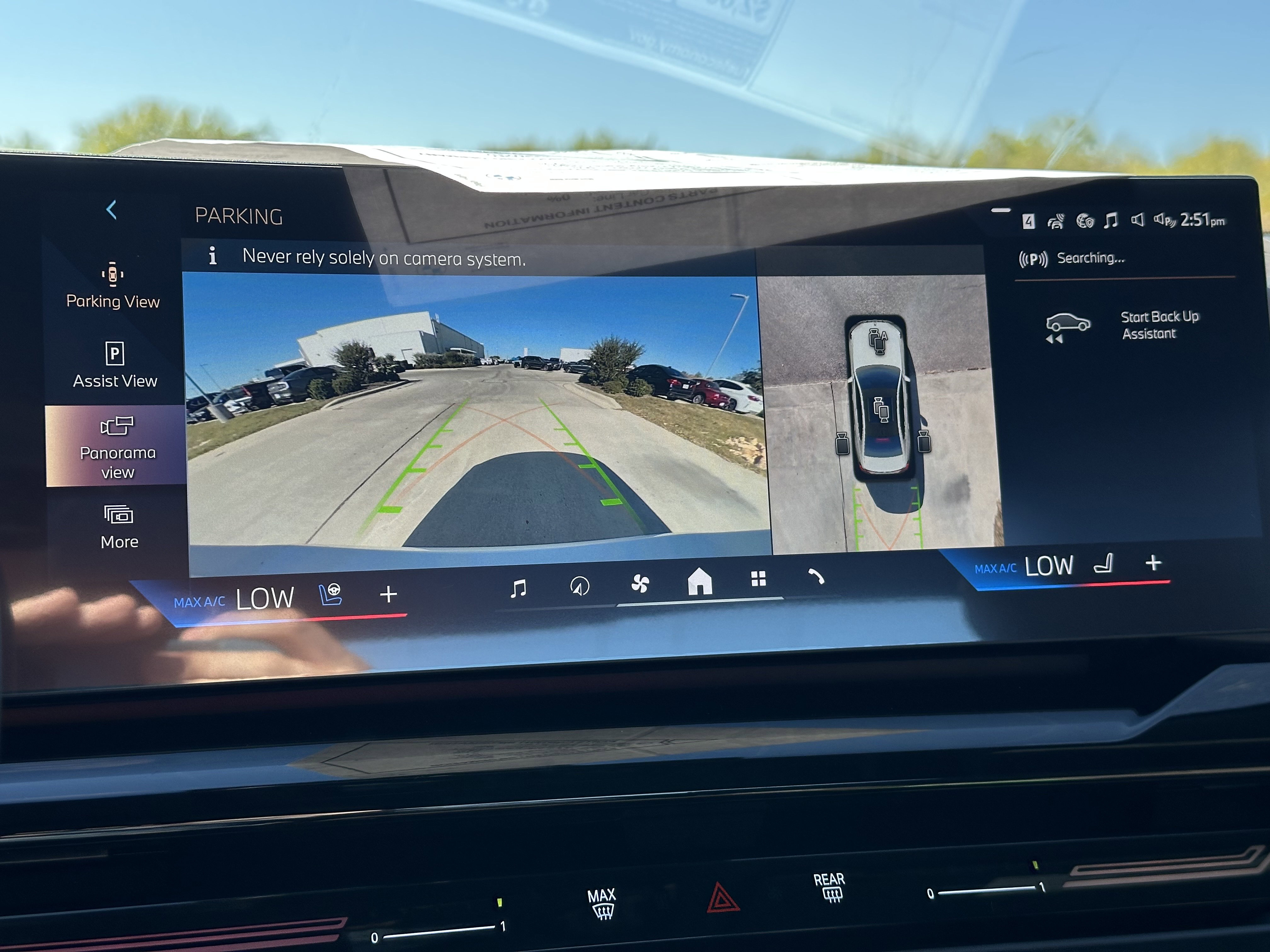 New 2026 BMW 530i w/ Premium Package image 23