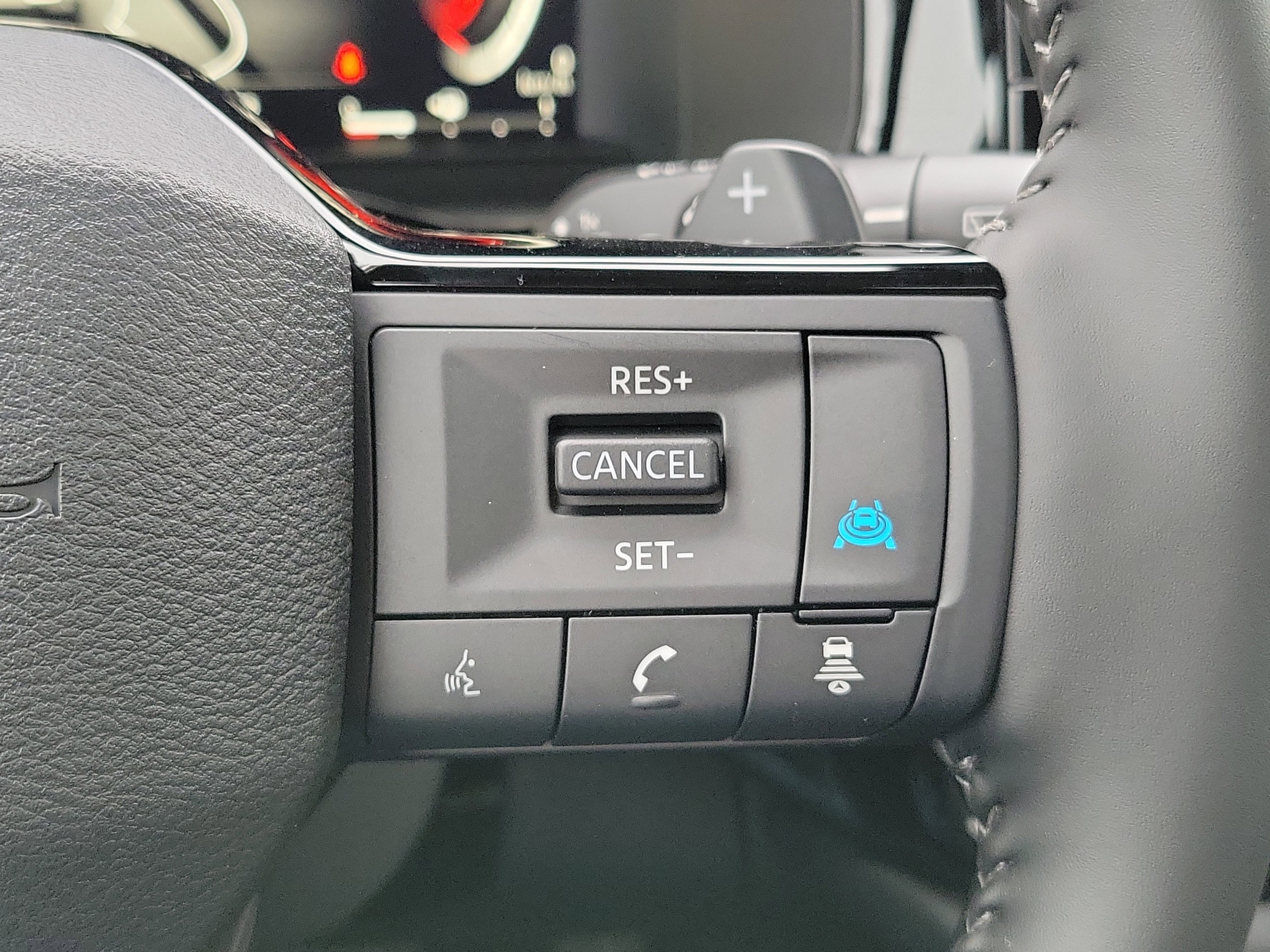 New 2026 Nissan Pathfinder SL w/ SL Premium Package image 17