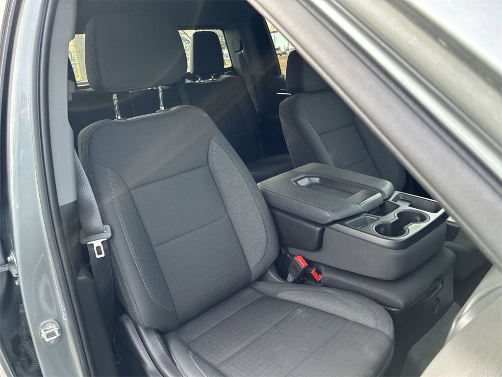 Used 2024 GMC Sierra 1500 SLE image 20