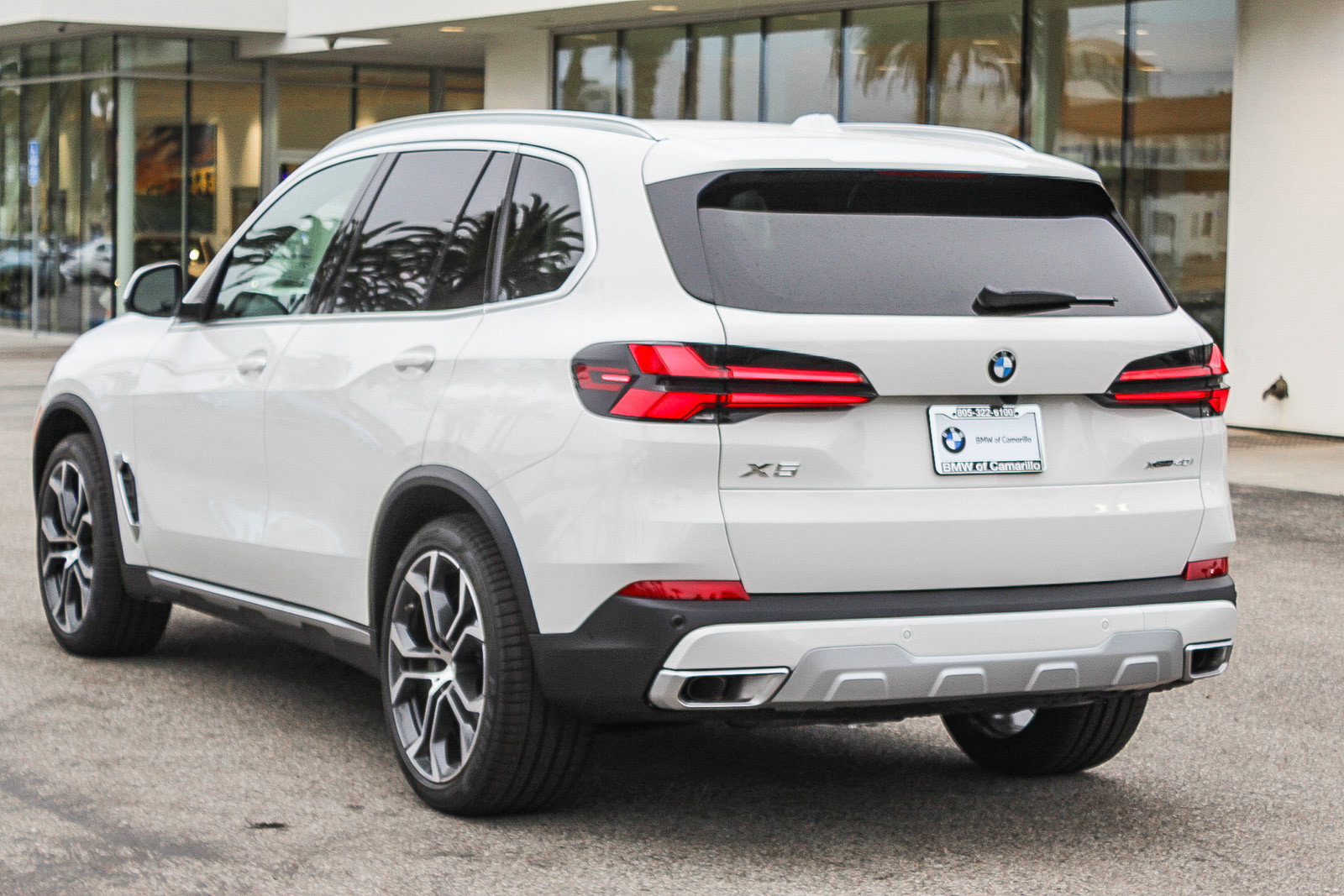 New 2026 BMW X5 xDrive40i w/ Premium Package image 4