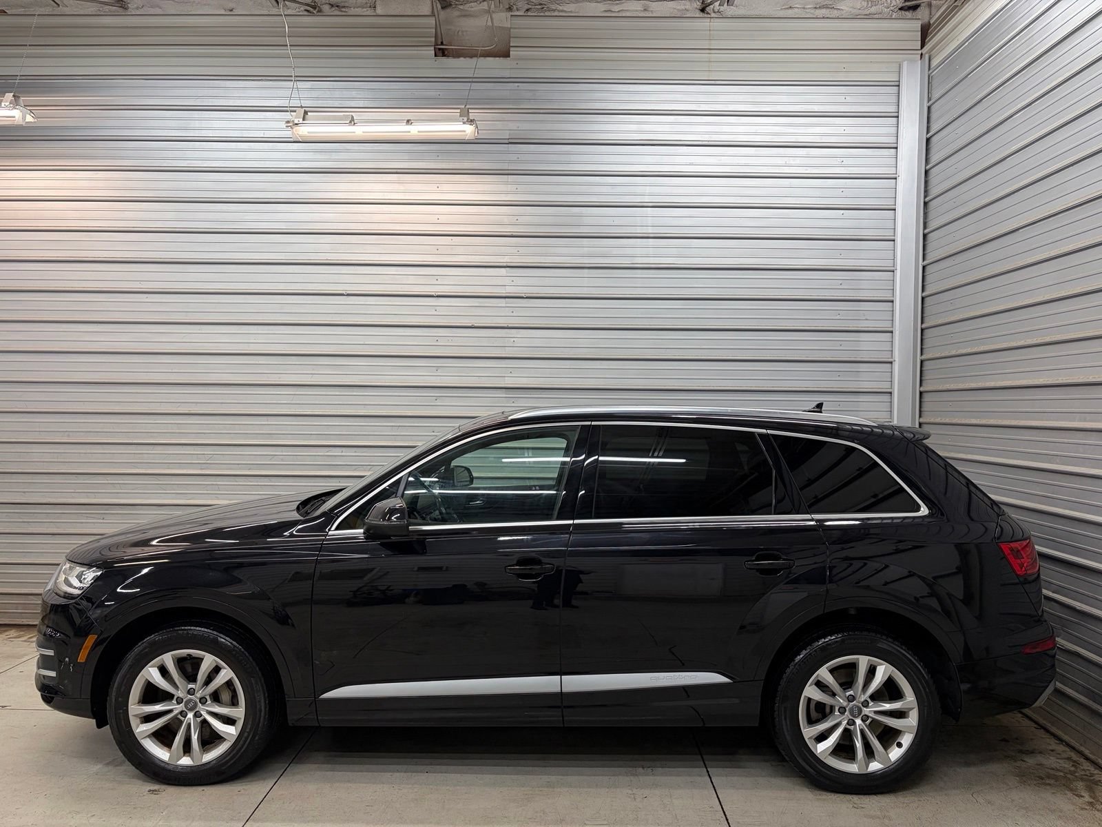 Used 2019 Audi Q7 3.0T Premium w/ Convenience Package AWD/4WD image 6