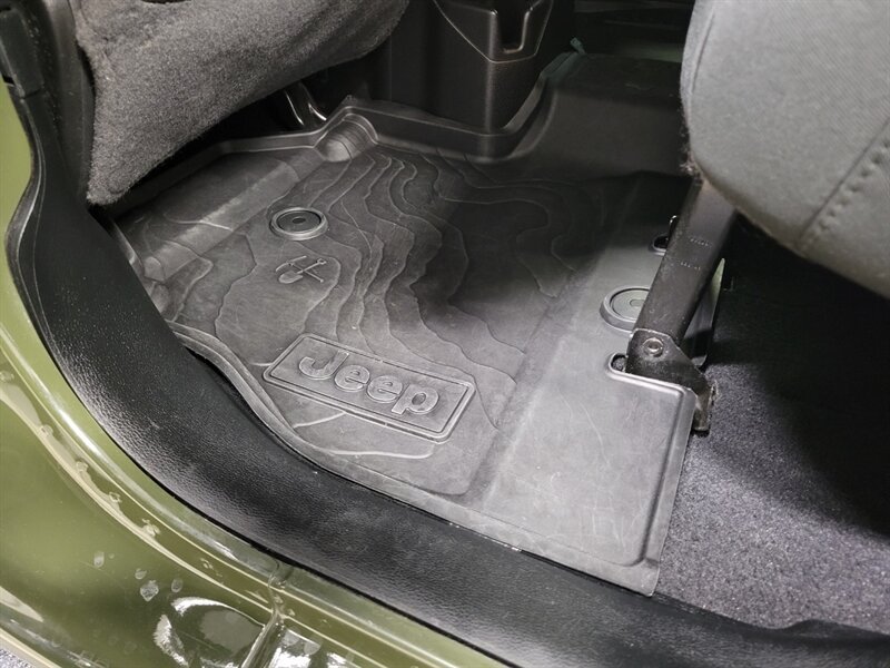 Used 2020 Jeep Wrangler Unlimited Sport AWD/4WD image 71