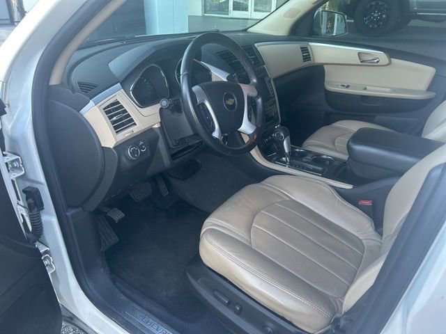 Used 2012 Chevrolet Traverse LTZ FWD image 5