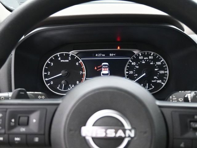 Used 2023 Nissan Rogue S image 23