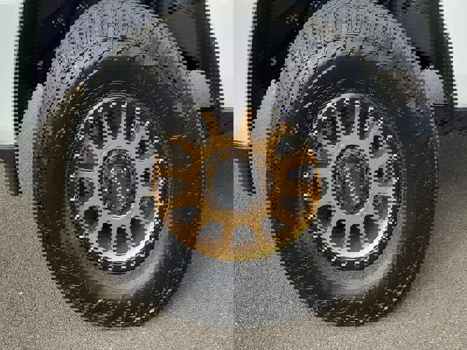 Used 2025 RAM 3500 Laramie w/ Night Edition AWD/4WD image 16