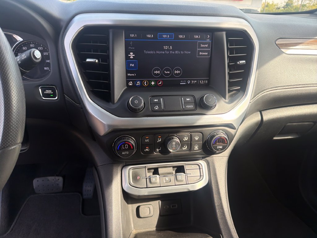 Used 2021 GMC Acadia SLE w/ Driver Convenience Package FWD image 21