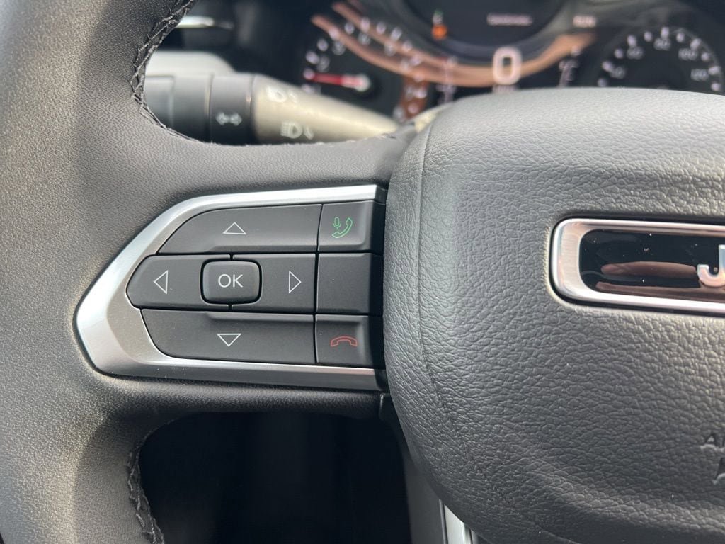 New 2026 Jeep Compass Limited image 24