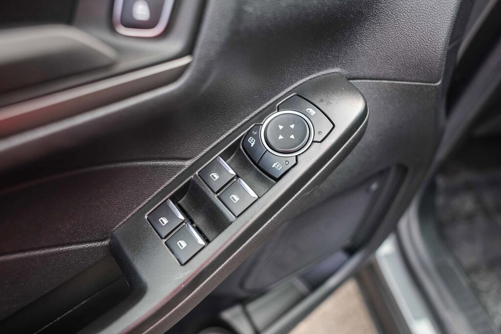 Used 2025 Ford Escape Active image 10