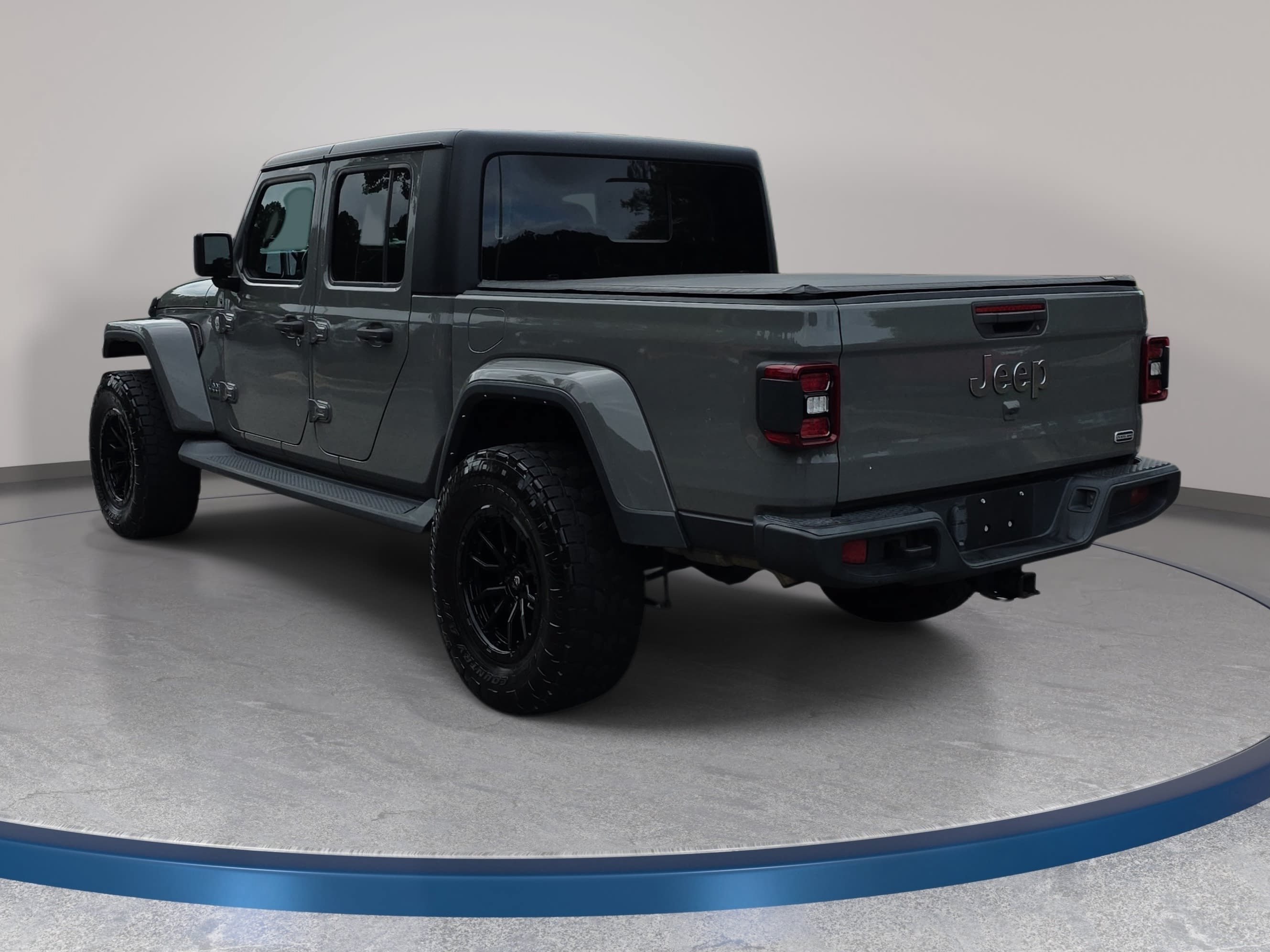 Certified 2022 Jeep Gladiator Overland w/ Popular Equipment Package AWD/4WD image 7