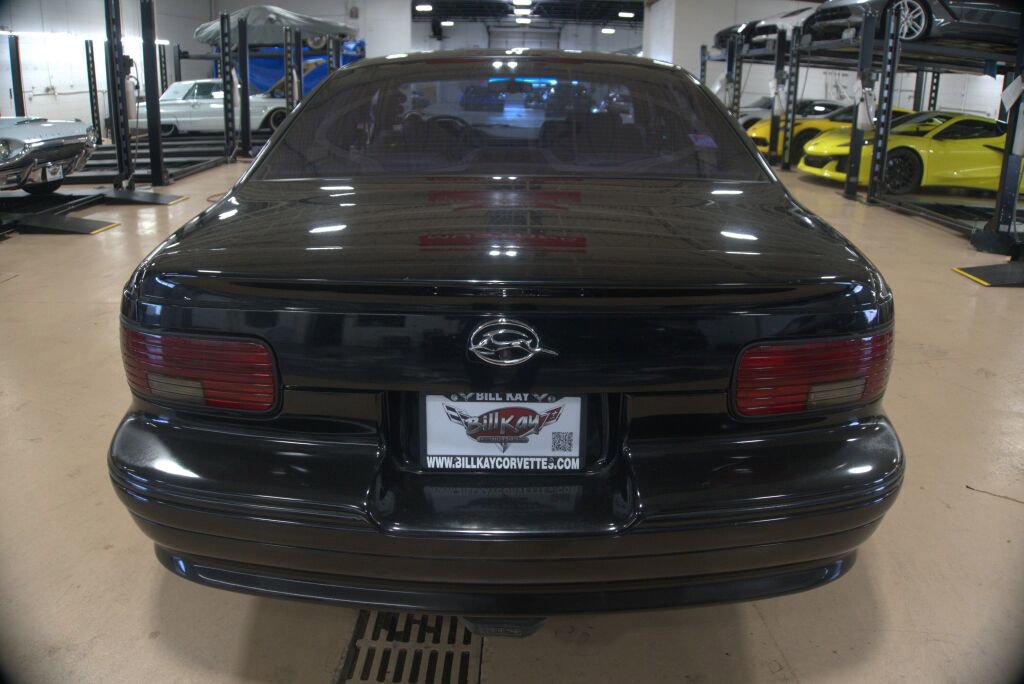 Used 1994 Chevrolet Impala SS image 4
