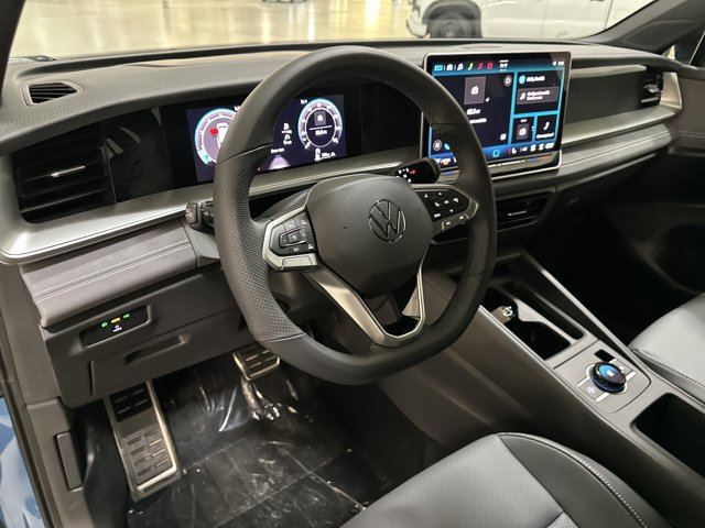 New 2026 Volkswagen Tiguan SE R-Line image 15