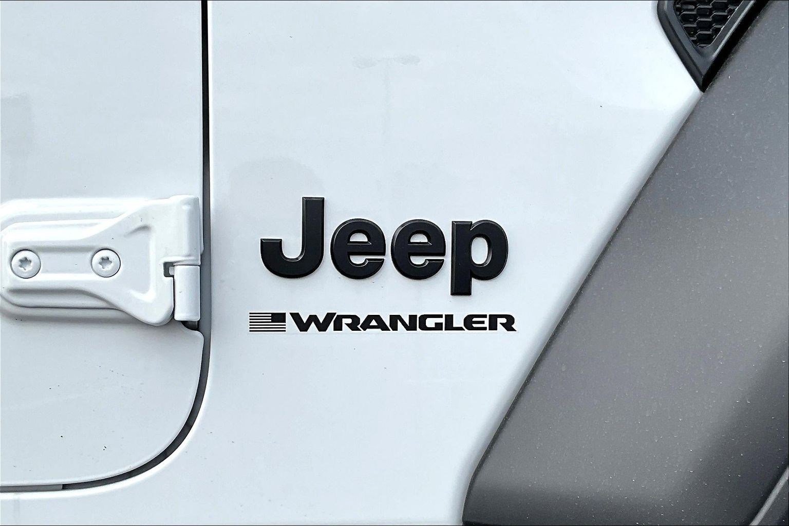 Used 2026 Jeep Wrangler Sport AWD/4WD image 7