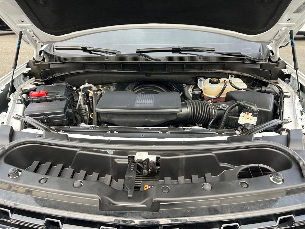 Used 2024 Chevrolet Tahoe LS AWD/4WD image 29