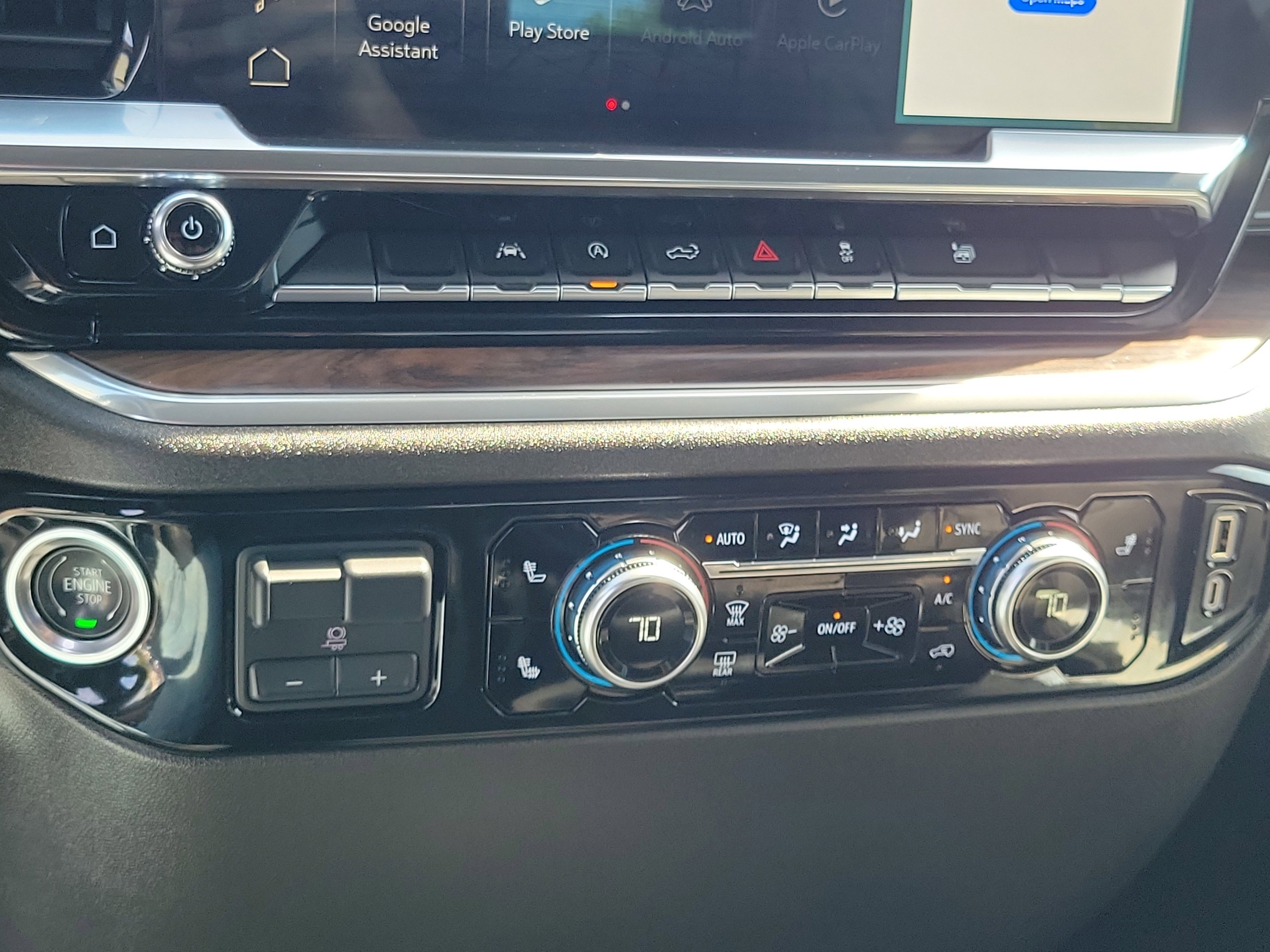 Used 2025 GMC Sierra 1500 SLT AWD/4WD image 27