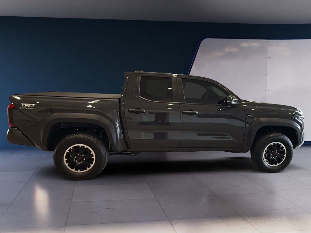 Used 2024 Toyota Tacoma TRD Off-Road w/ TRD Off Road Upgrade Package AWD/4WD image 8