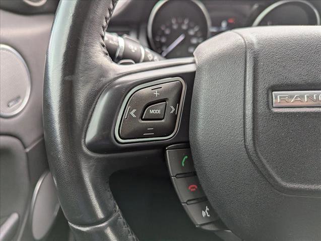 Used 2017 Land Rover Range Rover Evoque SE image 13