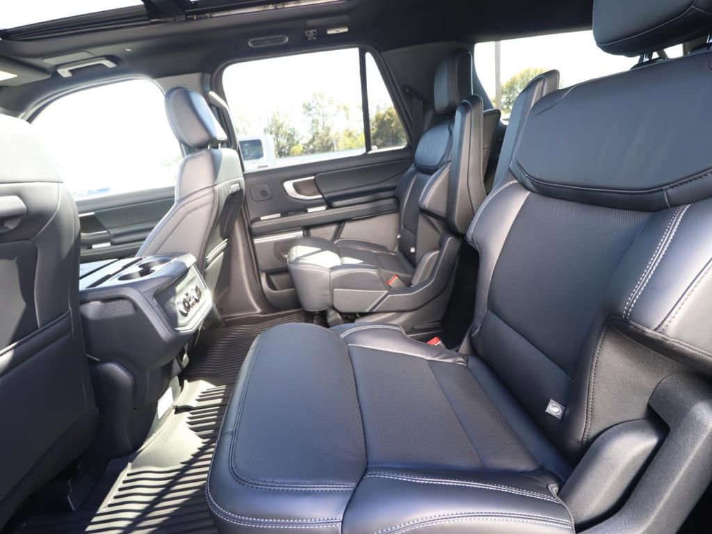 New 2025 Ford Expedition Max Platinum w/ Stealth Performance Package image 14