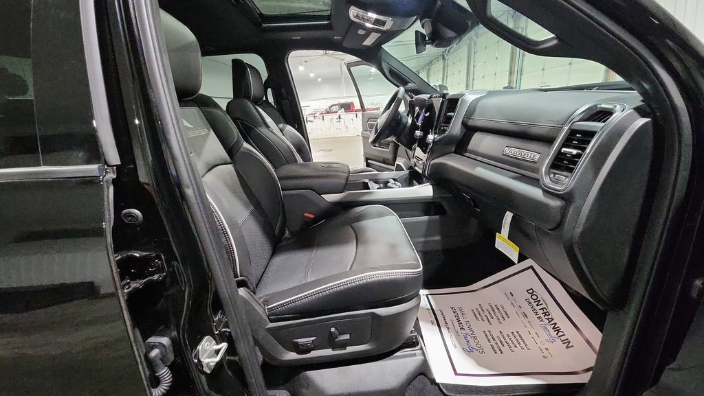New 2026 RAM 2500 Laramie w/ Night Edition AWD/4WD image 11
