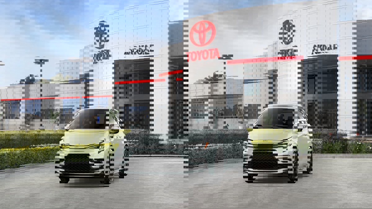 New 2026 Toyota Corolla SE FWD image 18