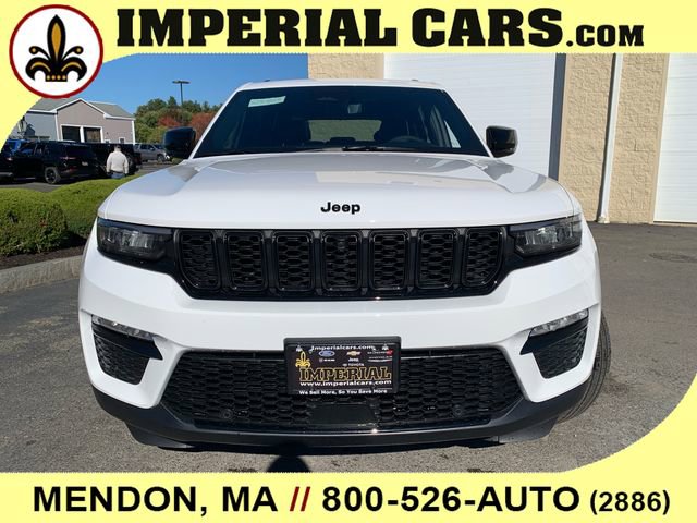 New 2025 Jeep Grand Cherokee Limited w/ Luxury Tech Group II image 4