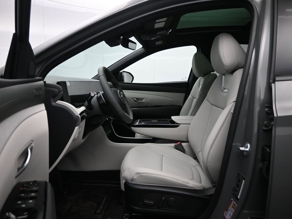 New 2026 Hyundai Tucson Limited image 25