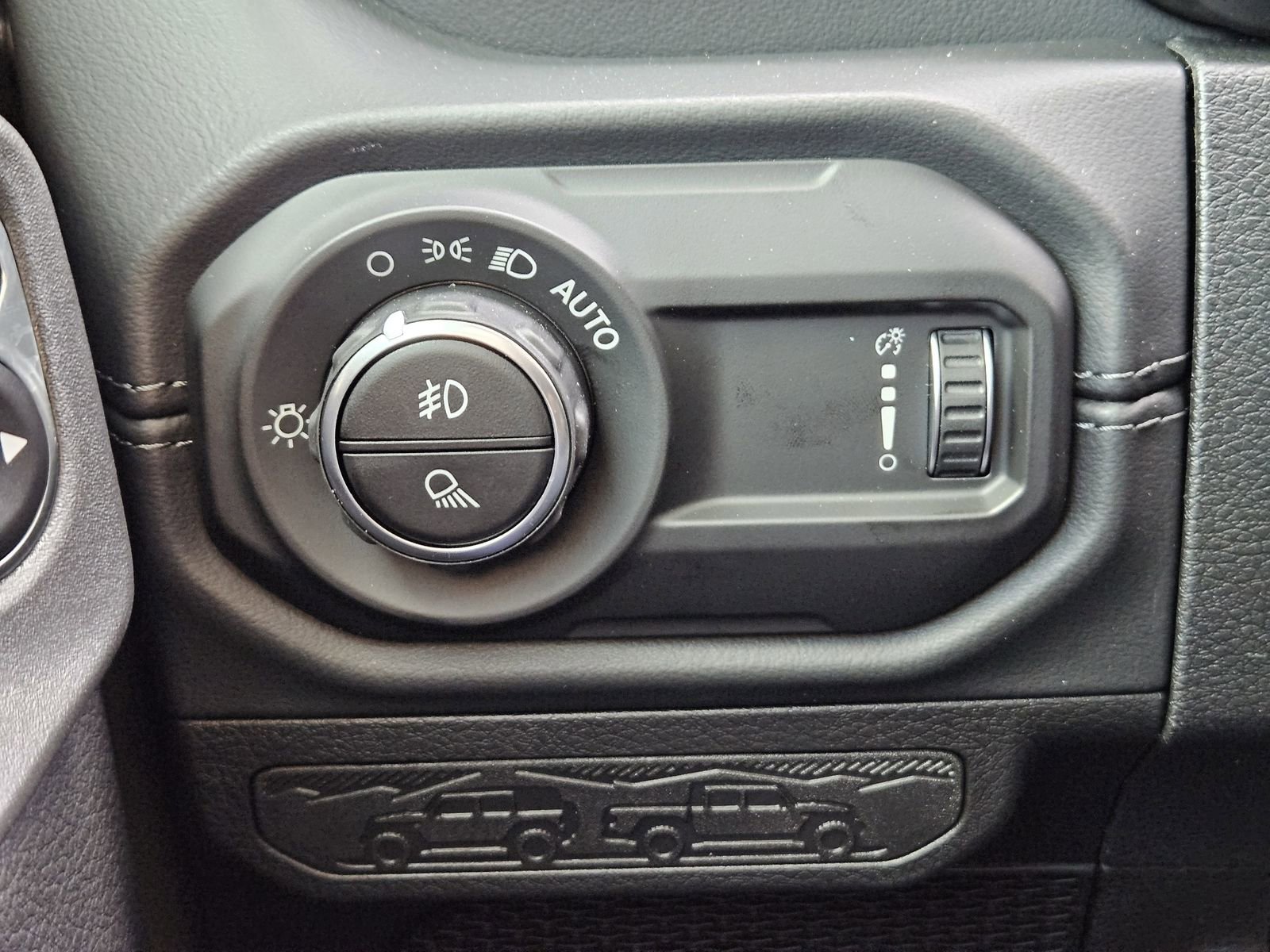 New 2026 Jeep Gladiator Sport AWD/4WD image 22