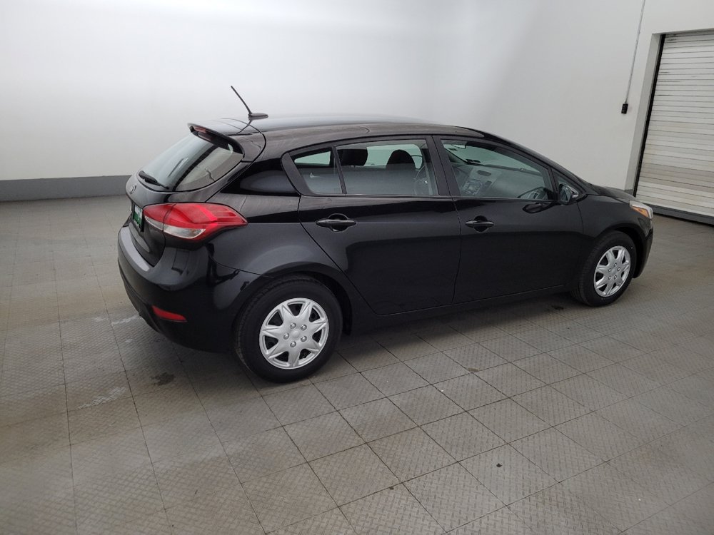Used 2017 Kia Forte LX FWD image 10