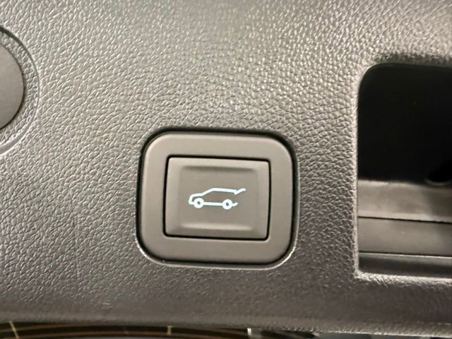 New 2026 GMC Terrain Elevation w/ Elevation Premium Package image 9