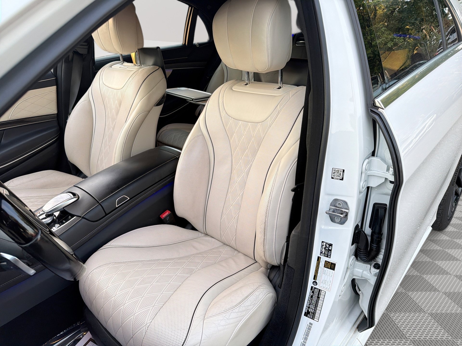 Used 2019 Mercedes-Benz S 560 4MATIC Sedan image 13