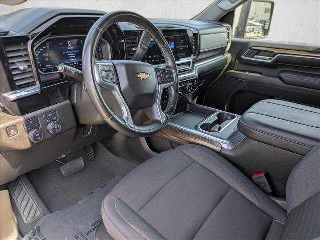 Used 2024 Chevrolet Silverado 2500 LT w/ Convenience Package image 17