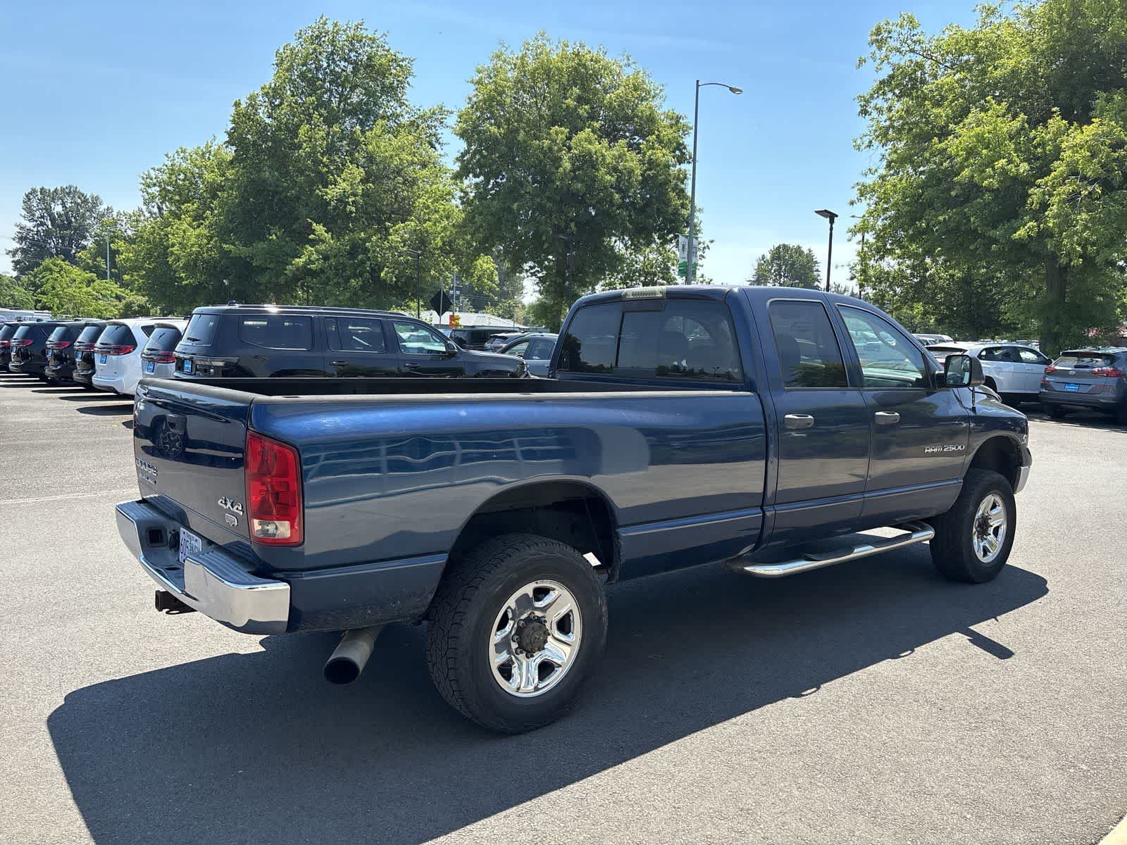 Used 2004 Dodge Ram 2500 Truck SLT w/ Trailer Tow Group AWD/4WD image 4