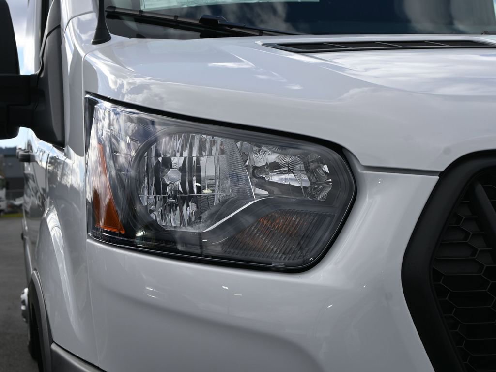 New 2026 Ford Transit 350 148 High Roof AWD image 10