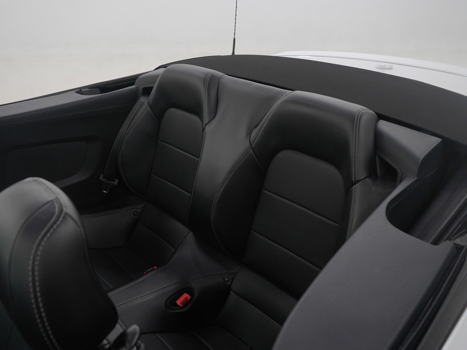 Used 2018 Ford Mustang GT Premium image 18